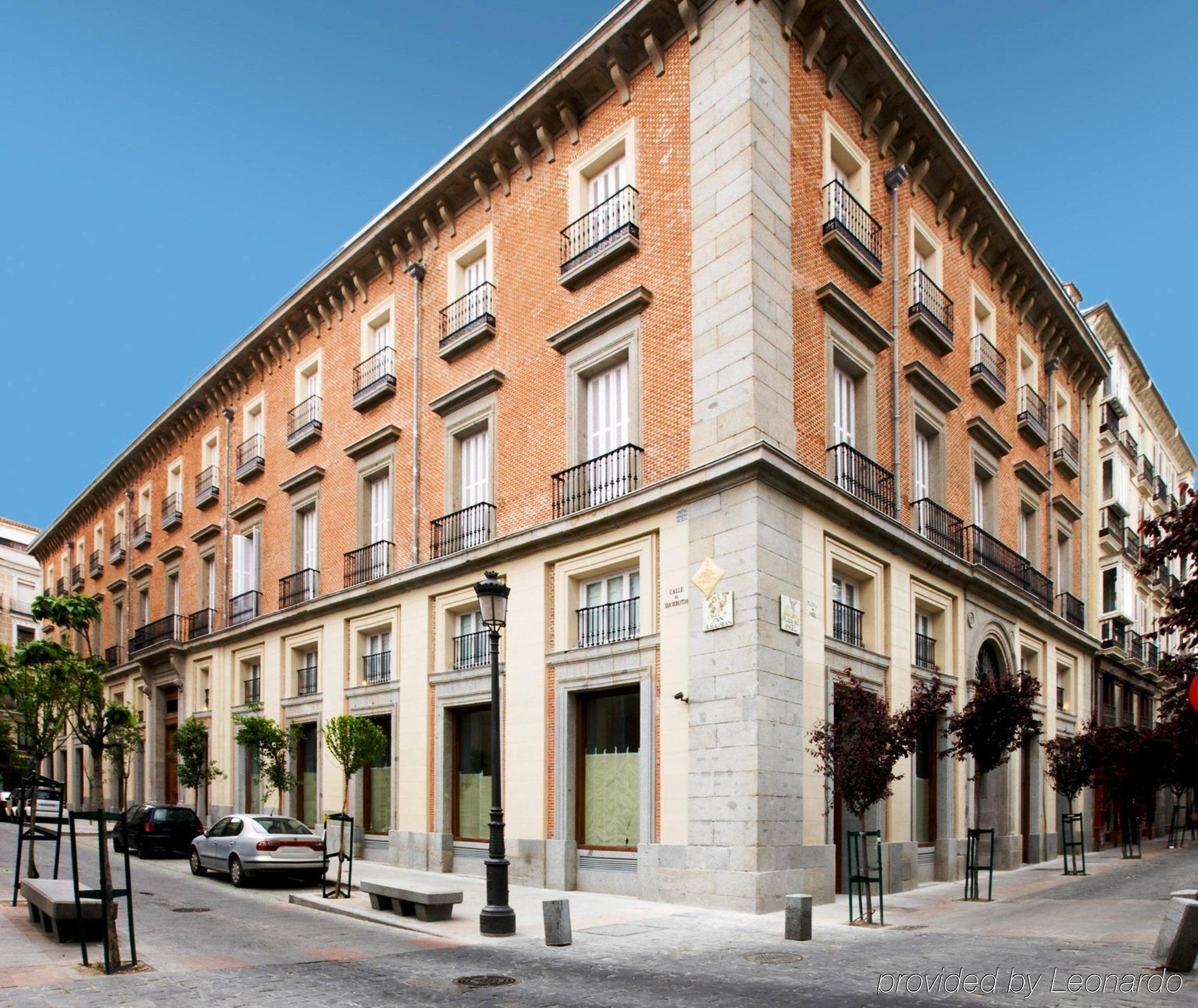 帕拉西奥特帕nh精选酒店 马德里 外观 照片 Headquarters of the Instituto Cervantes in Madrid